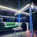 아파트 Bdsm Z Jacuzzi, Duzym Tarasem I Sauna *