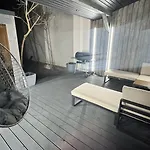 Bdsm Z Jacuzzi, Dużym Tarasem I Sauną *