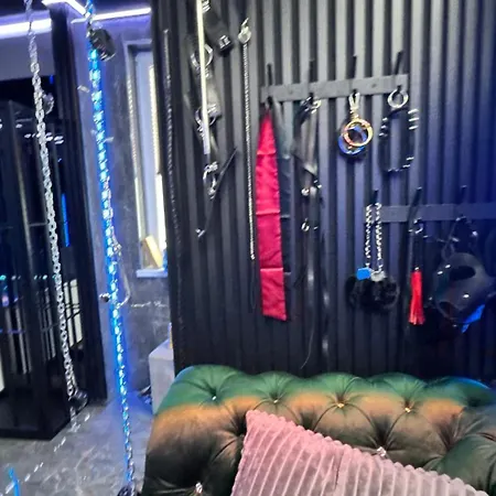 Bdsm Z Jacuzzi, Duzym Tarasem I Sauna