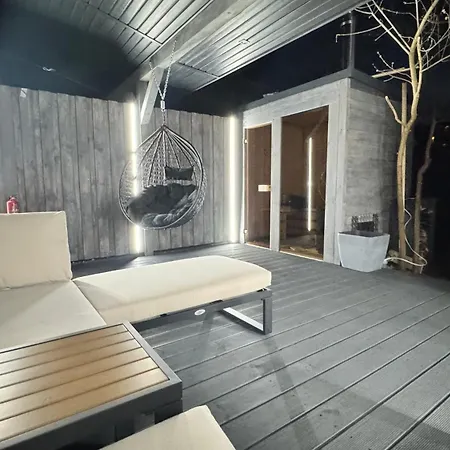 Appartement Bdsm Z Jacuzzi, Duzym Tarasem I Sauna *
