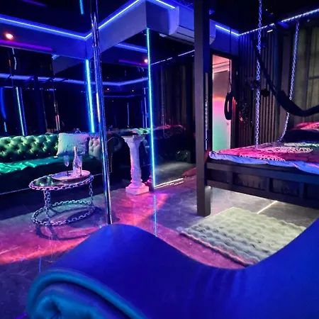 Bdsm Z Jacuzzi, Duzym Tarasem I Sauna Bydgoszcz