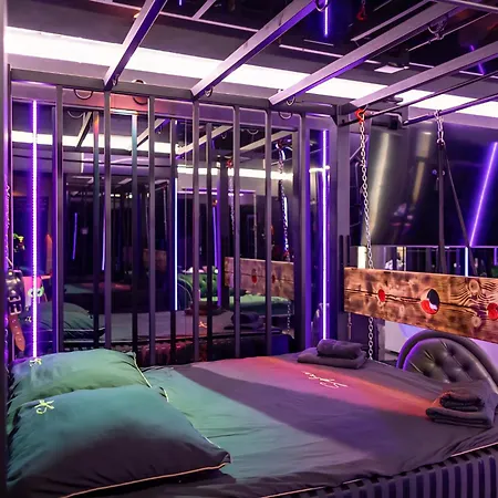 דירה Bdsm Room Bydgoszcz Z Jacuzzi, Duzym Tarasem I Sauna *