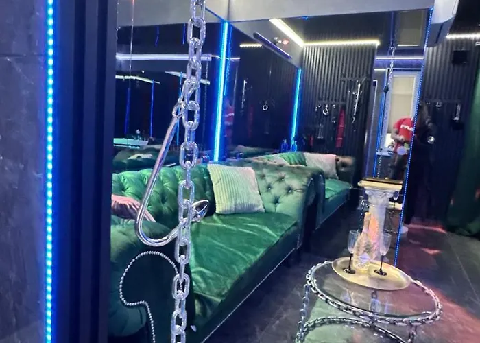 Bdsm Z Jacuzzi, Duzym Tarasem I Sauna 公寓