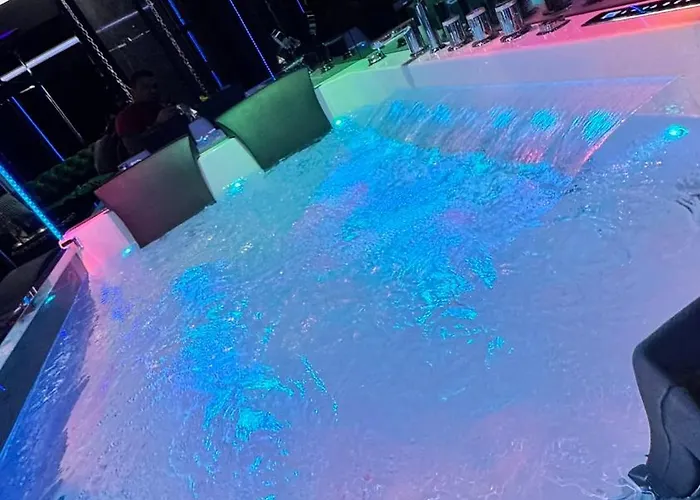 Bdsm Room Bydgoszcz Z Jacuzzi, Duzym Tarasem I Sauna דירה